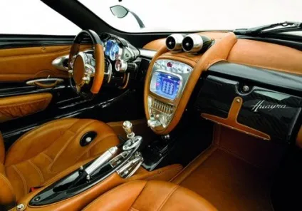 Суперкар pagani huayrа