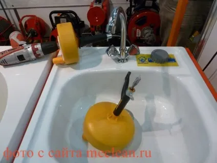 Оцет і сода в прибиранні приміщень (оцет) Оцет і сода в прибиранні приміщень
