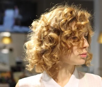 Послуги - студія нарощування вій та нігтьового сервісу janet