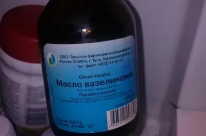 Вазелінове масло для волосся 8 масок і відгуки (вазелінове масло волосся маска застосування відгуки) Вазелінове масло для волосся 8 масок і відгуки