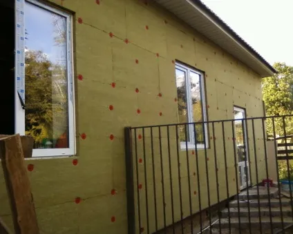Утеплення стін приватного будинку зовні вибір матеріалу (стін) Утеплення стін приватного будинку зовні вибір матеріалу