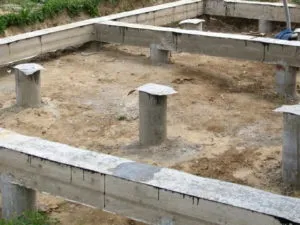 Вибір фундаменту під цегляний будинок (вибір) Вибір фундаменту під цегляний будинок