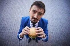 У скільки років і чому у чоловіків настає імпотенція (чоловіків) У скільки років і чому у чоловіків настає імпотенція