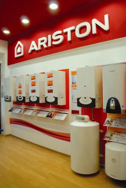 Водонагрівачі електричні накопичувальні аристон (ariston) пристрій і модельний ряд (накопичувальні) Водонагрівачі електричні накопичувальні аристон (ariston) пристрій і модельний ряд