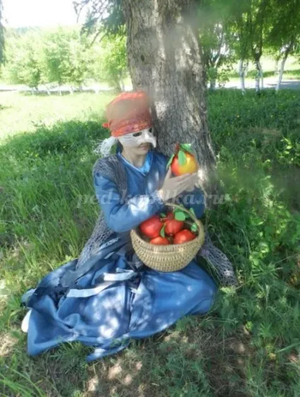 Яблука з пап'є-маше своїми руками (яблука) Яблука з пап'є-маше своїми руками