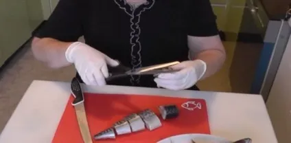 Консерви скумбрія в маслі - покроковий рецепт з фото і відео (скумбрія) Консерви скумбрія в маслі - покроковий рецепт з фото і відео