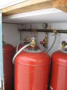 Замінити газовий балон своїми руками, основні правила і техніка безпеки (газовий) Замінити газовий балон своїми руками, основні правила і техніка безпеки