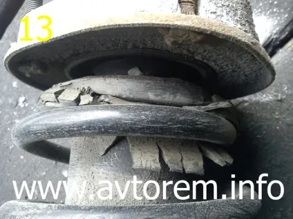 Заміна верхньої опори передньої амортизаційної стійки на автомобілях daewoo lanos, daewoo nexia, (заміна верхньої опори Нексія) Заміна верхньої опори передньої амортизаційної стійки на автомобілях daewoo lanos, daewoo nexia,