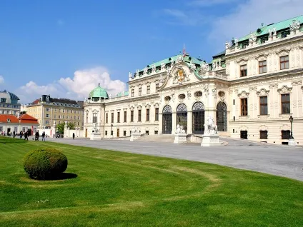 Замок бельведер (belvedere)
