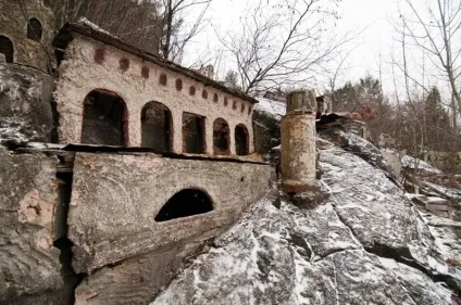 16 Моторошних фотографій покинутих парків розваг (17 фото) (парків) 16 Моторошних фотографій покинутих парків розваг (17 фото)