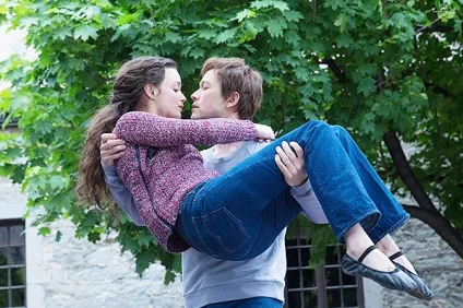 26 Нових фільмів, що надихнули реальними історіями, пліткар (Франкофонія Лувр німецькою окупацією) 26 Нових фільмів, що надихнули реальними історіями, пліткар