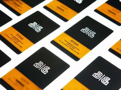 27 Прикладів візиток рекламних агентств супергерої, міфологія і glitch-ефект (агентства Promo Interactive) 27 Прикладів візиток рекламних агентств супергерої, міфологія і glitch-ефект
