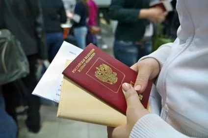 Чим відрізняється робота від послуги (послуга) Чим відрізняється робота від послуги
