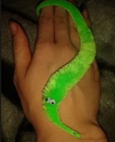 Черв'ячок magic worm (пухнастик Байла), мій огляд