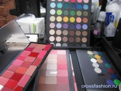 Crossfashion group - just - перша українська професійна декоративна косметика для візажистів (перша) Crossfashion group - just - перша українська професійна декоративна косметика для візажистів