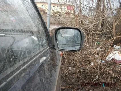 Ремонт правого бокового дзеркала на ниві шевроле (бічного) Ремонт правого бокового дзеркала на ниві шевроле