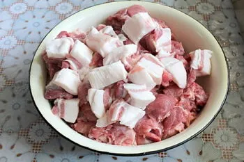 Домашня ковбаса зі свинини - рецепт з покроковими фото (м'ясо) Домашня ковбаса зі свинини - рецепт з покроковими фото
