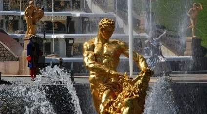 Екскурсія в петергоф