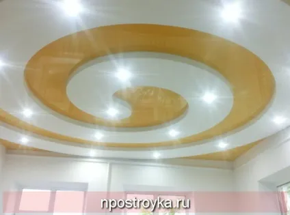 фігурні стелі