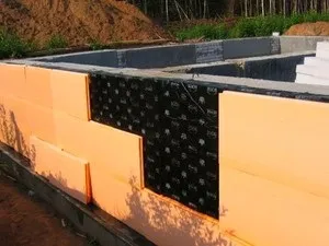 Гідроізоляція цокольного поверху види зовнішньої гідроізоляції і її виконання своїми руками