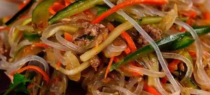 Фунчоза по-корейськи - рецепти салату з морквою, овочами, м'ясом (овочами) Фунчоза по-корейськи - рецепти салату з морквою, овочами, м'ясом