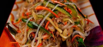 Фунчоза по-корейськи - рецепти салату з морквою, овочами, м'ясом (морквою) Фунчоза по-корейськи - рецепти салату з морквою, овочами, м'ясом
