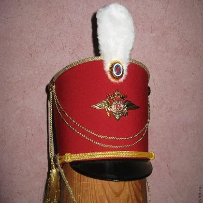 Гусарська шапка з картону своїми руками (картону) Гусарська шапка з картону своїми руками