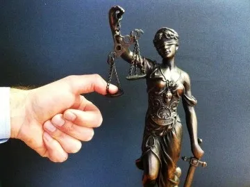 Позов до страхової компанії по каско (каско) Позов до страхової компанії по каско