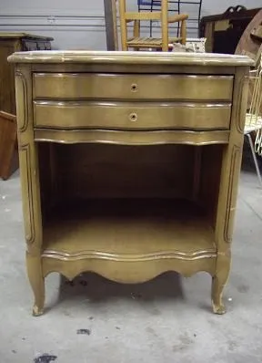Який фарбою пофарбувати меблі краще (який) Який фарбою пофарбувати меблі краще