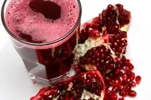 Як відіпрати гранатовий сік домашні хитрощі () Як відіпрати гранатовий сік домашні хитрощі