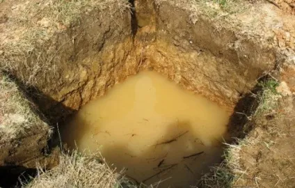 Як облаштувати вигрібну яму при високому рівні грунтових вод (високому) Як облаштувати вигрібну яму при високому рівні грунтових вод