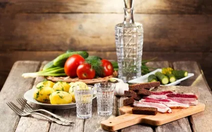 Як пити горілку - чим закушувати горілку (горілку) Як пити горілку - чим закушувати горілку