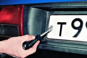 Як проводиться заміна номерних знаків на автомобілі (автомобілі) Як проводиться заміна номерних знаків на автомобілі