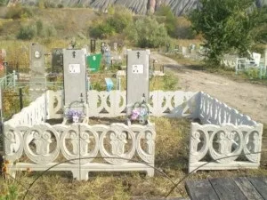 Як зробити огорожу на могилу своїми руками