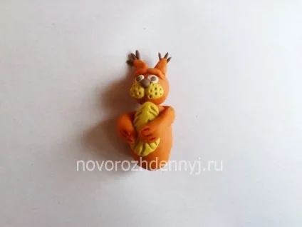 Як зліпити білку з пластиліну, білка з пластиліну поетапно, догляд за новонародженим