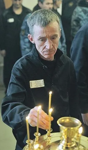 Як священик служить у в'язниці (священик) Як священик служить у в'язниці