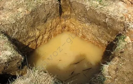 Як прибрати грунтові води з вигрібної ями, причини появи вод (причини) Як прибрати грунтові води з вигрібної ями, причини появи вод