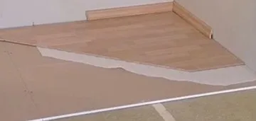 Як утеплити підлогу під лінолеумом і ламінатом в квартирі (квартирі) Як утеплити підлогу під лінолеумом і ламінатом в квартирі
