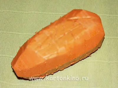 Полуниця з цукерок своїми руками