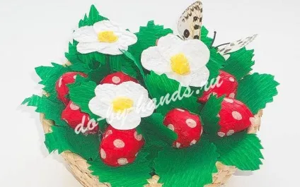 Полуниця (суниця) з цукерок - ягоди з цукерок в кошику, своїми руками, майстер клас (полуниця з цукерок) Полуниця (суниця) з цукерок - ягоди з цукерок в кошику, своїми руками, майстер клас