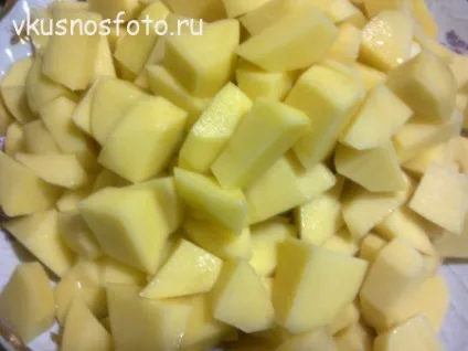 Картопля з огірками, смачно з фото (покроковий фоторецепт) Картопля з огірками, смачно з фото
