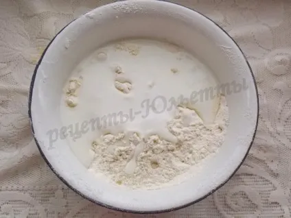 Коржі на кефірі з картоплею і сиром (смажені коржики з картоплею) Коржі на кефірі з картоплею і сиром