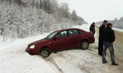 Чи можна ставити різну гуму (різну) Чи можна ставити різну гуму