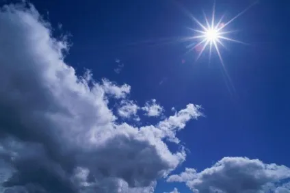 Чому сонце світить і гріє, допитливий (світить) Чому сонце світить і гріє, допитливий