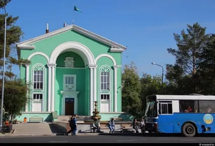 Прогулянка по Павлодар (vox populi) Прогулянка по Павлодар