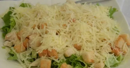 Рецепти салату з ананасами і курячими грудками, з фото крок за кроком (ананасами курячими грудками) Рецепти салату з ананасами і курячими грудками, з фото крок за кроком