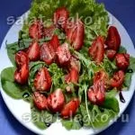 Салат з курячою грудкою, перцем і морквою (перець) Салат з курячою грудкою, перцем і морквою