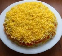 Салат - мімоза - з картоплею і твердим сиром фото рецепт приготування (мімоза) Салат - мімоза - з картоплею і твердим сиром фото рецепт приготування