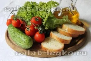 Салат з черрі, огірками і сухариками (черрі) Салат з черрі, огірками і сухариками