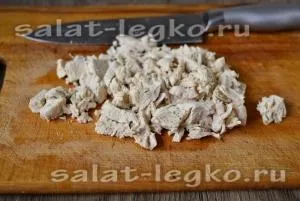 Салат з курячою грудкою, перцем і морквою (морквою) Салат з курячою грудкою, перцем і морквою